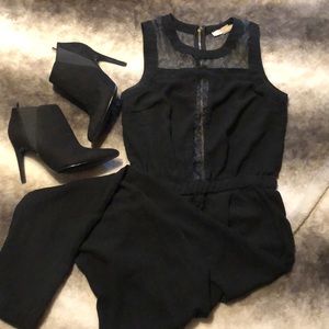 Forever 21 black jumpsuit xs